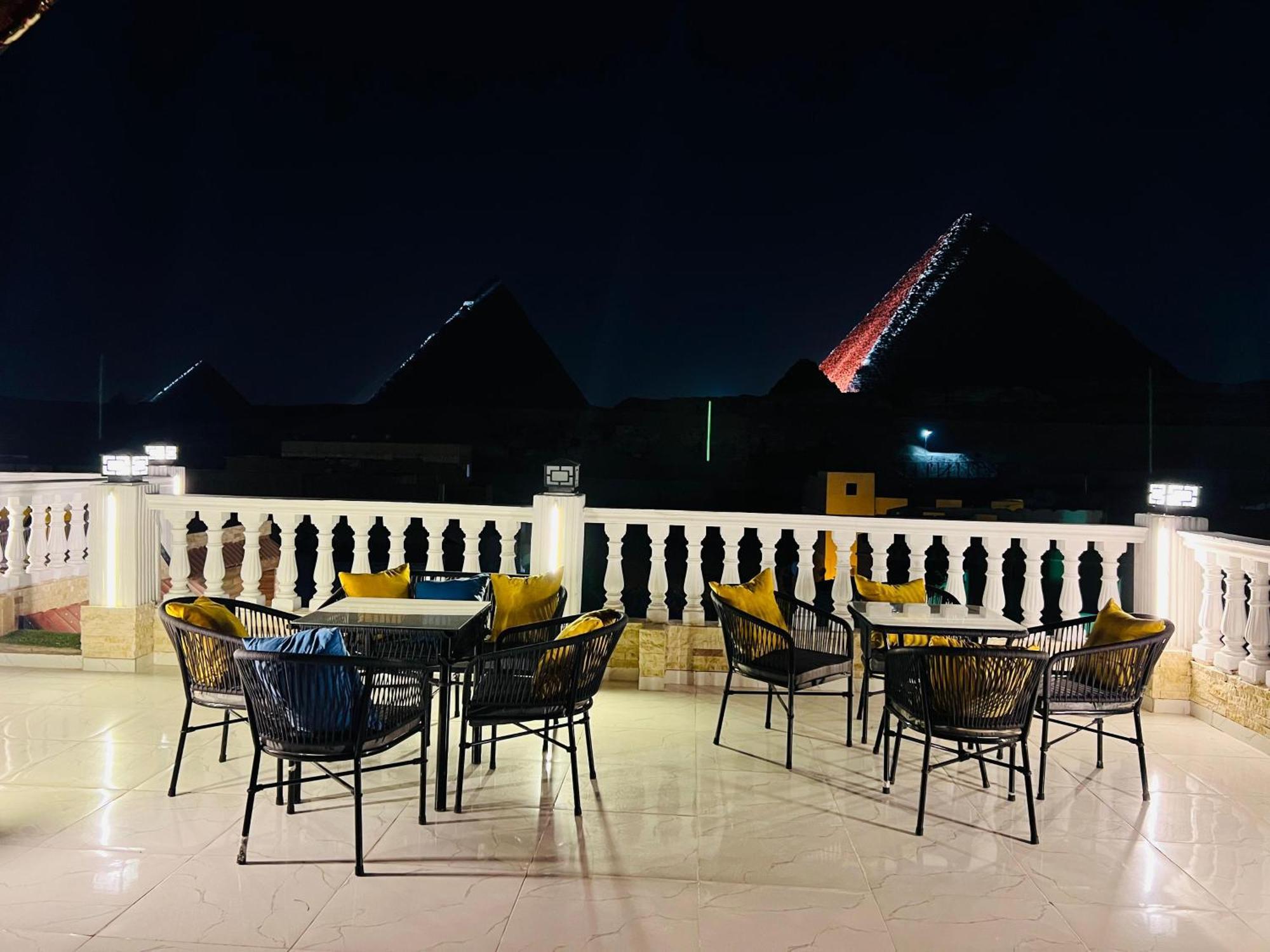 New Scarab Pyramids View Hotel Kafret el-Gabal Kültér fotó